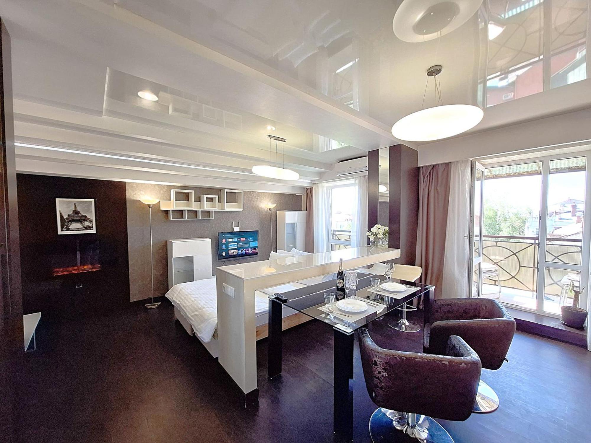 Найбільше Ліжко У Полтаві Мережа Alex Apartments Цілодобово Безконтактне Заселення Poltava Ngoại thất bức ảnh